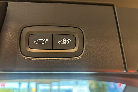 Volvo V90 12 of 26