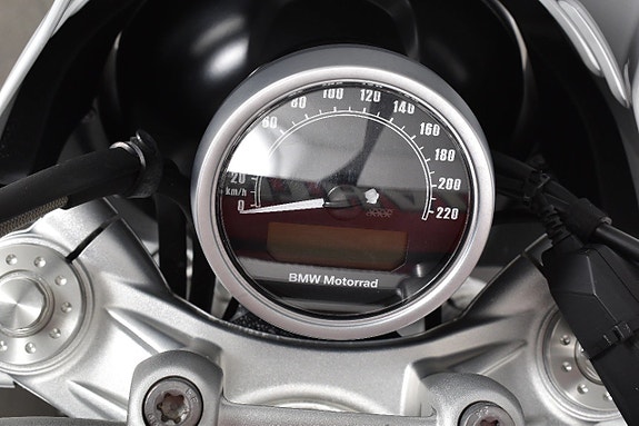 BMW R Ninet Urban GS ABS Nyservad 7 of 18