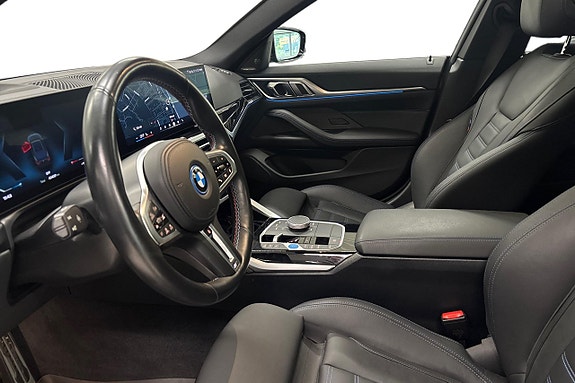 BMW i4 16 of 22