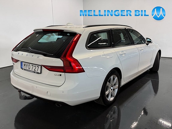 Volvo V90 3 of 20