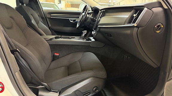 Volvo V90 6 of 20