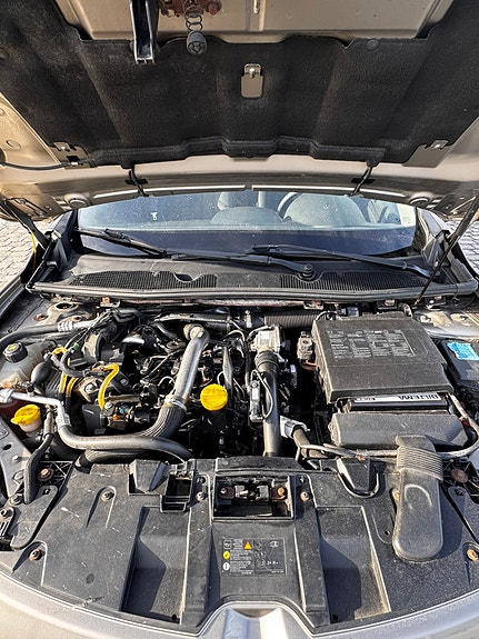 Renault Megane III 6 of 9
