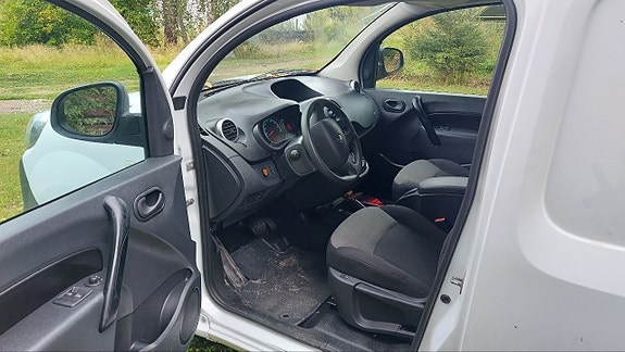 Renault Kangoo Express 9 of 9