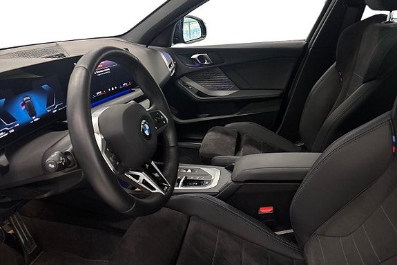 BMW 120 12 of 18