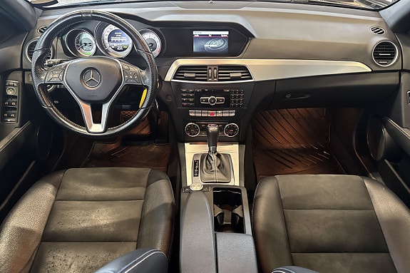 Mercedes-Benz C180 14 of 15