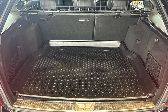 Mercedes-Benz C180 15 of 15