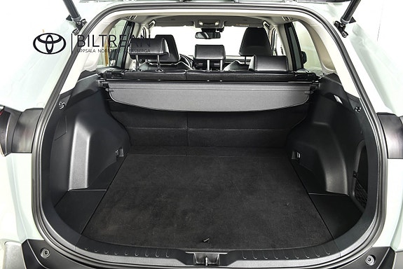 Toyota RAV4 9 of 20