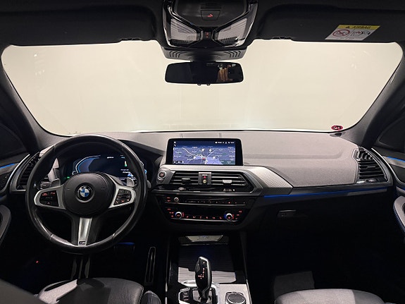 BMW X3 13 of 19