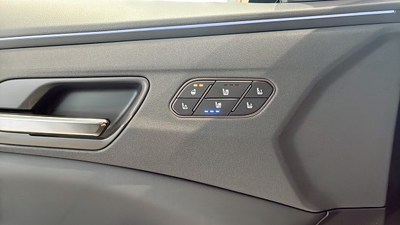 Kia EV5 13 of 14