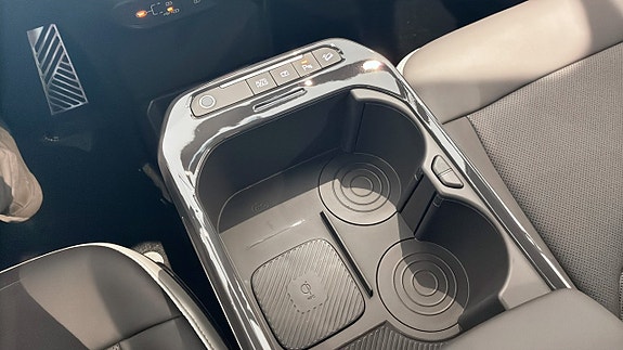 Kia EV5 14 of 14