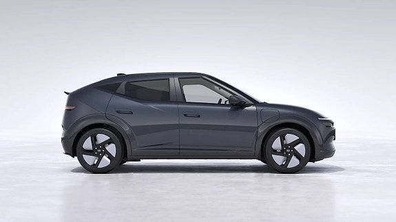 Hyundai IONIQ 4 of 8