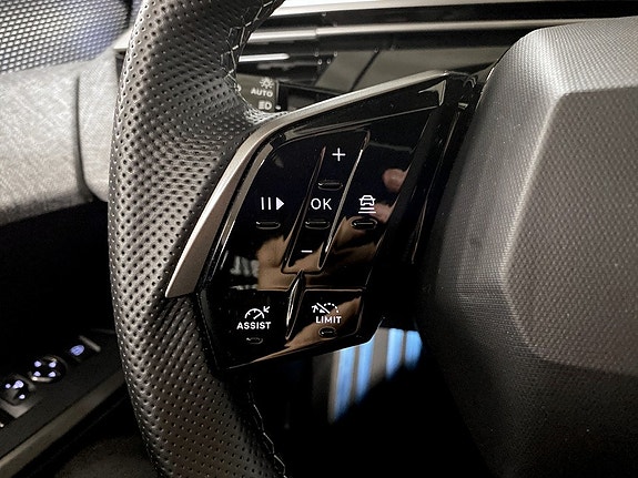 Peugeot 5008 8 of 19