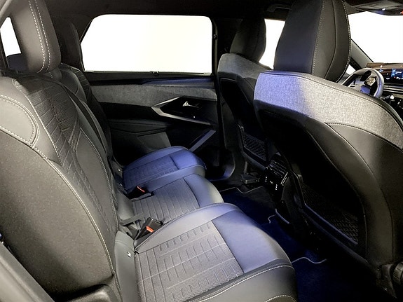 Peugeot 5008 16 of 19