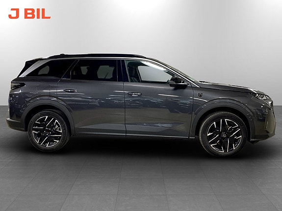 Peugeot 5008 17 of 19