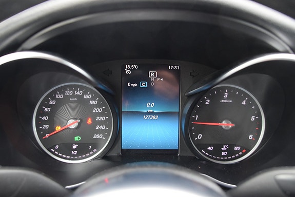 Mercedes-Benz C220 d 19 of 25