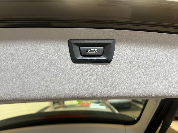 BMW 320d 18 of 21