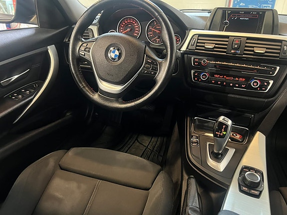 BMW 320d 12 of 21