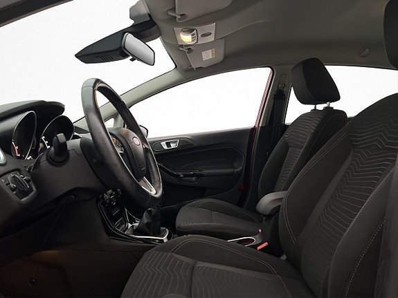Ford Fiesta 11 of 24