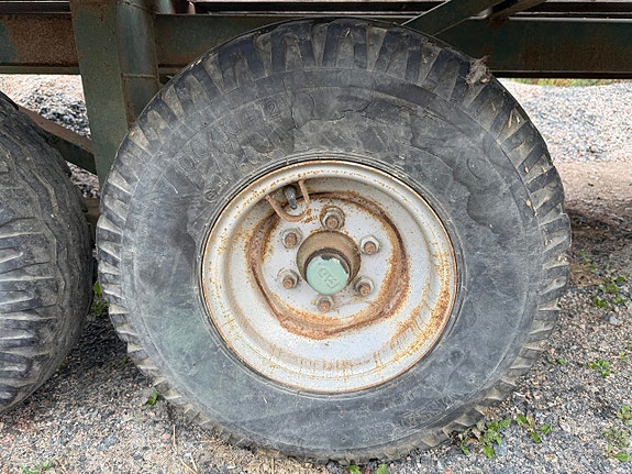 Traktorvagn Nyvab 13 of 27