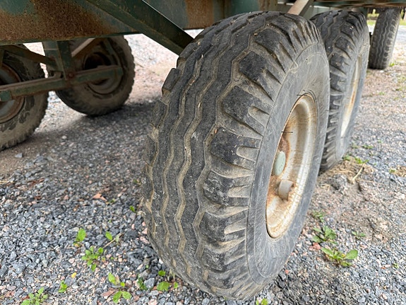 Traktorvagn Nyvab 16 of 27