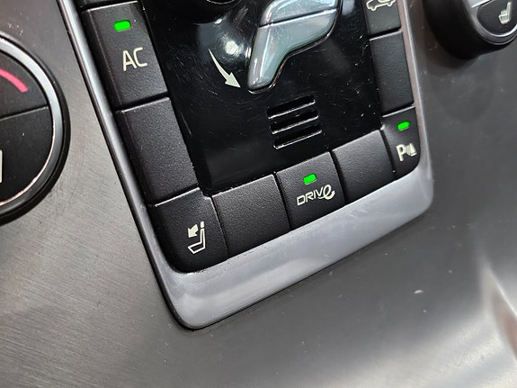 Volvo V70 22 of 25