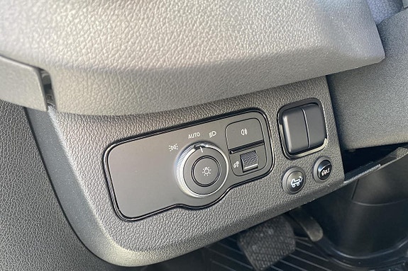 Mercedes-Benz Sprinter 317 12 of 19