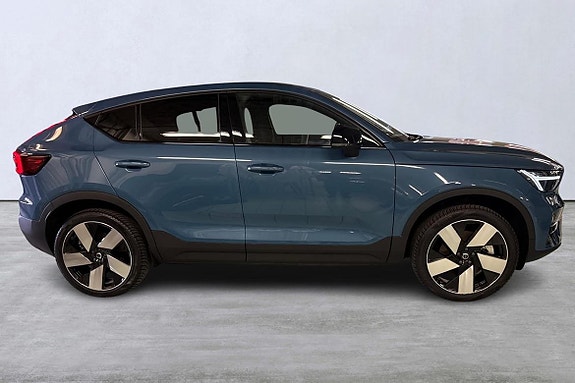 Volvo C40 3 of 23