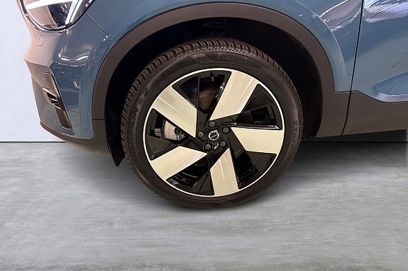 Volvo C40 14 of 23