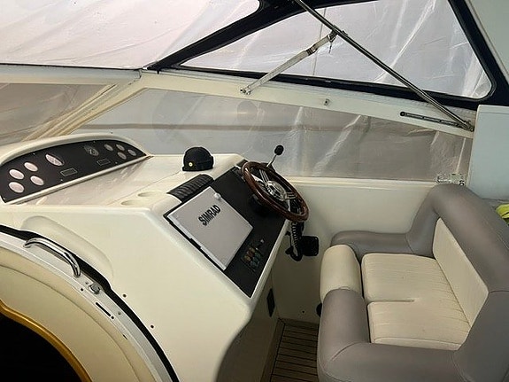 Princess V40 6 of 26