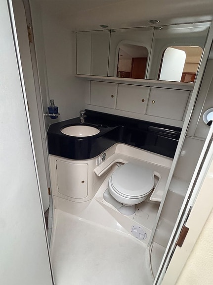 Princess V40 20 of 26