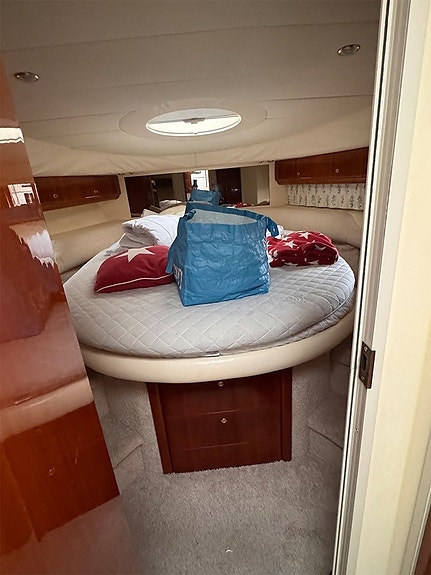 Princess V40 15 of 26