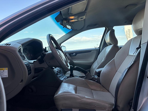 Volvo V70 15 of 18