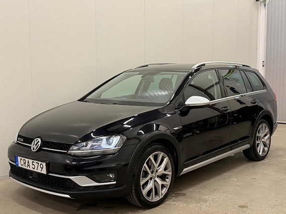Volkswagen Golf Alltrack 8 of 30