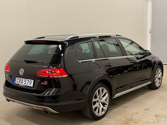 Volkswagen Golf Alltrack 5 of 30