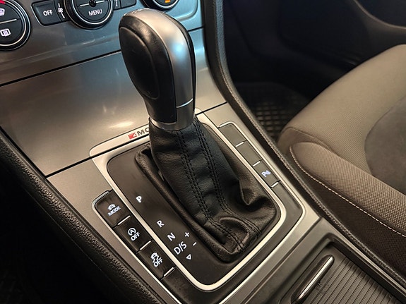 Volkswagen Golf Alltrack 24 of 30