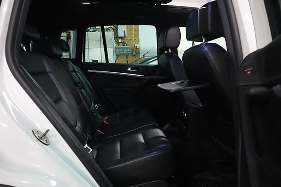 Volkswagen Tiguan 13 of 30