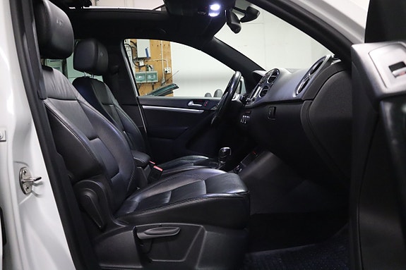 Volkswagen Tiguan 12 of 30