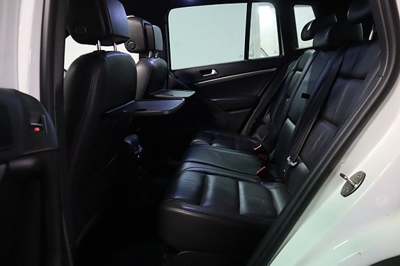 Volkswagen Tiguan 10 of 30
