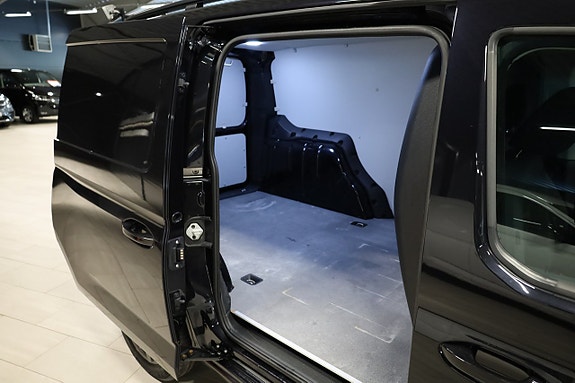 Volkswagen Caddy Maxi 9 of 17
