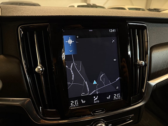 Volvo V90 Cross Country 19 of 21