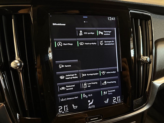 Volvo V90 Cross Country 18 of 21