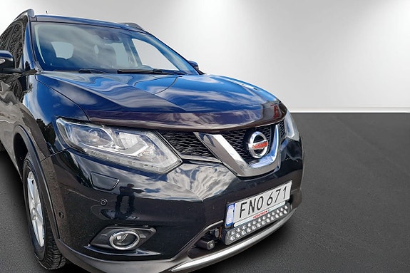 Nissan X-Trail 10 of 15