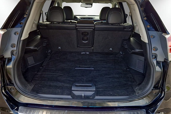 Nissan X-Trail 7 of 15