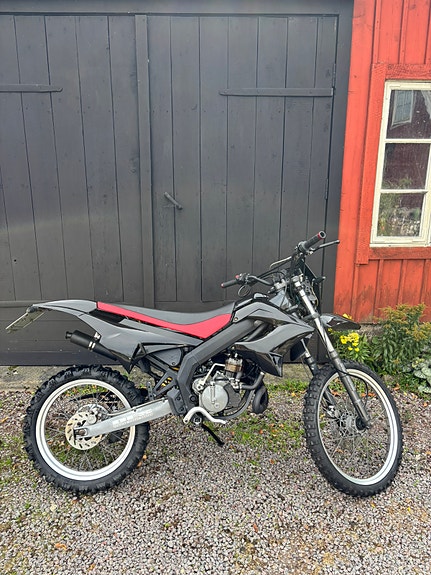 Derbi Cross moped 2 of 4