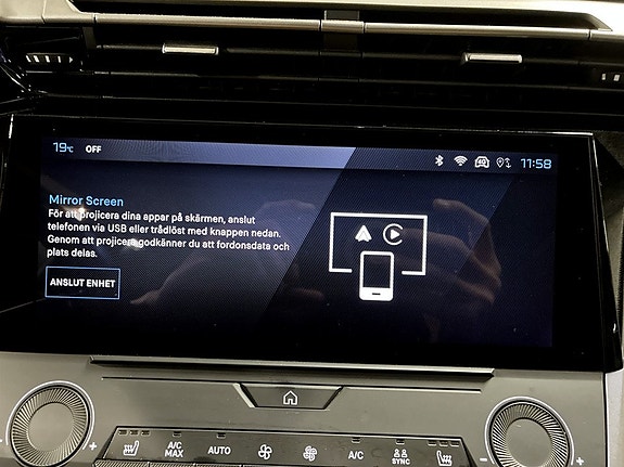 Peugeot 308 SW 10 of 19