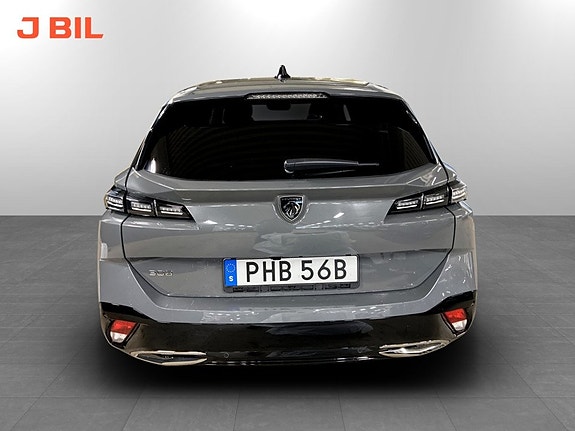 Peugeot 308 SW 18 of 19