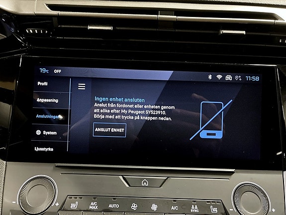 Peugeot 308 SW 11 of 19