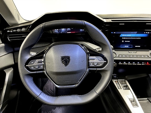 Peugeot 308 SW 7 of 19