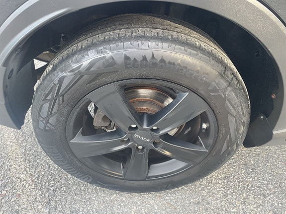 Toyota C-HR 11 of 16