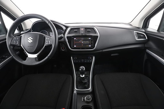 Suzuki SX4 13 of 30